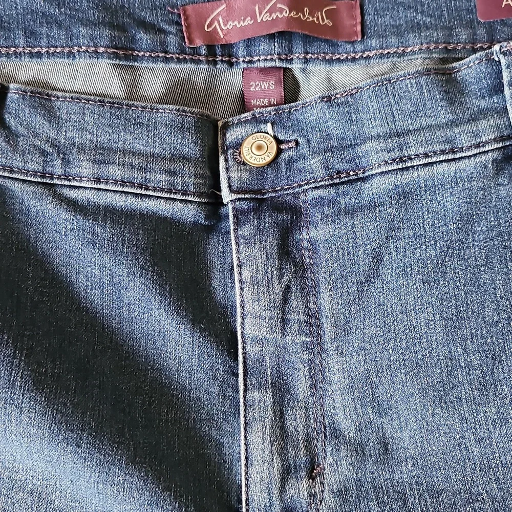 Gloria Vanderbuilt Amanda Blue Jeans - Picture 2 of 10